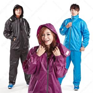 東-日系休閒風二件式雨衣