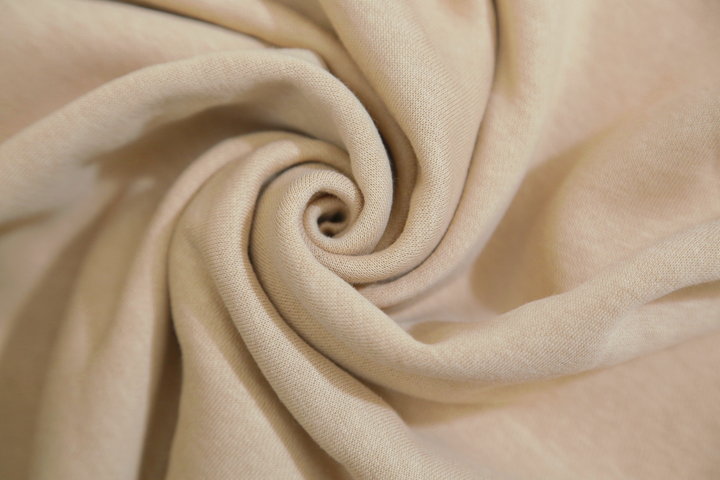 衣-亞規保暖刷毛連帽T恤 (多顏色)