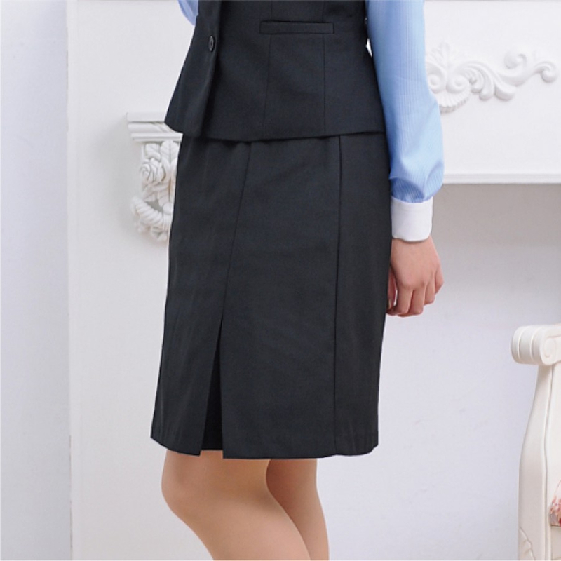 雅-黑色素面女直筒裙