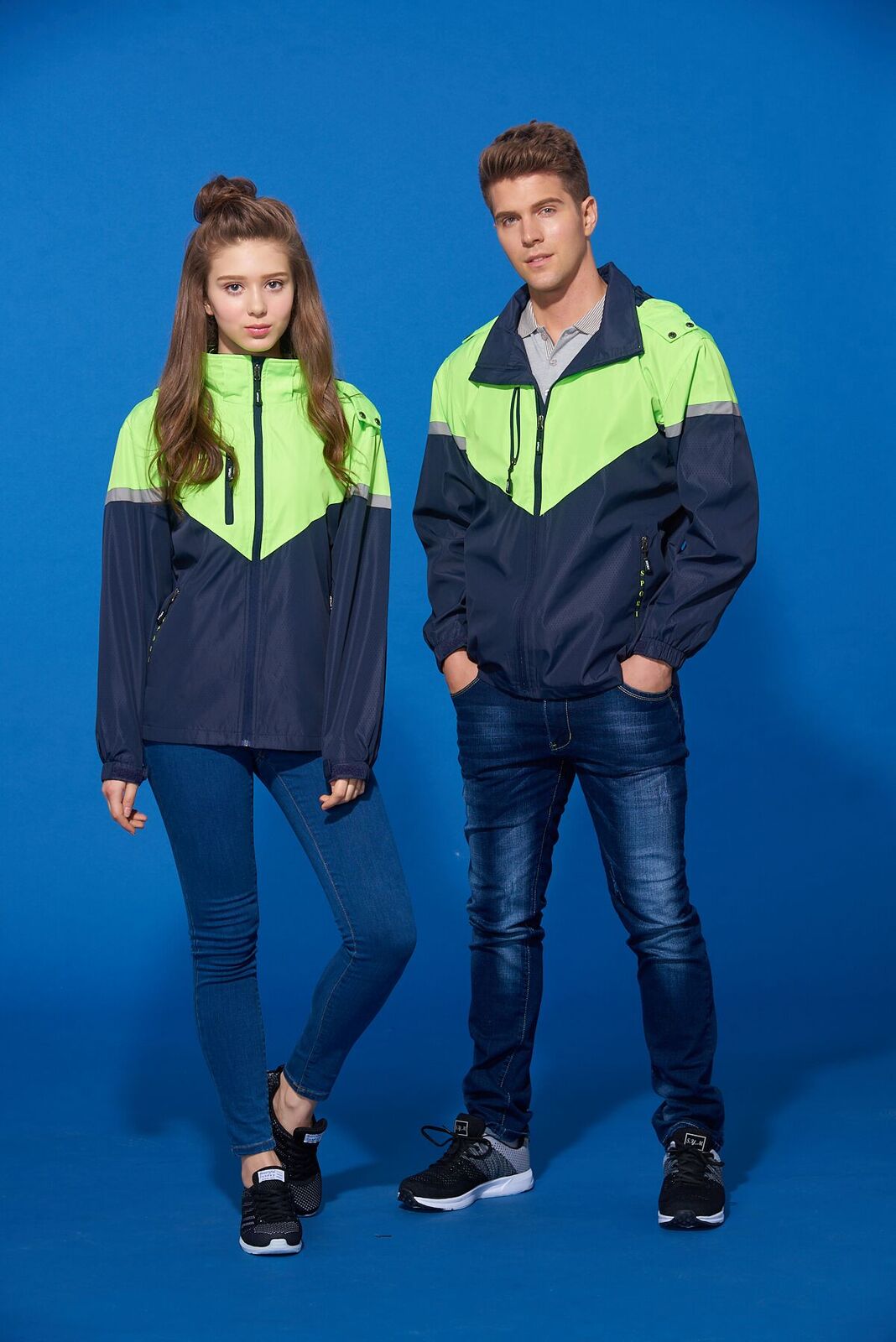 元-薄裡防潑水機能外套（深藍 果綠、深灰 藍、深藍 橘、深灰 黃）-P27上